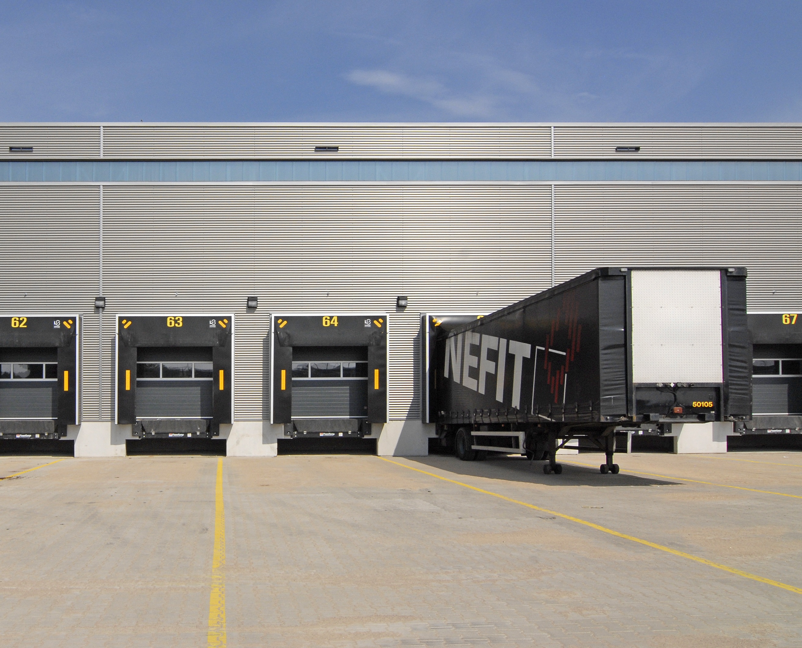 Dry van trailer positioned at a loading dock